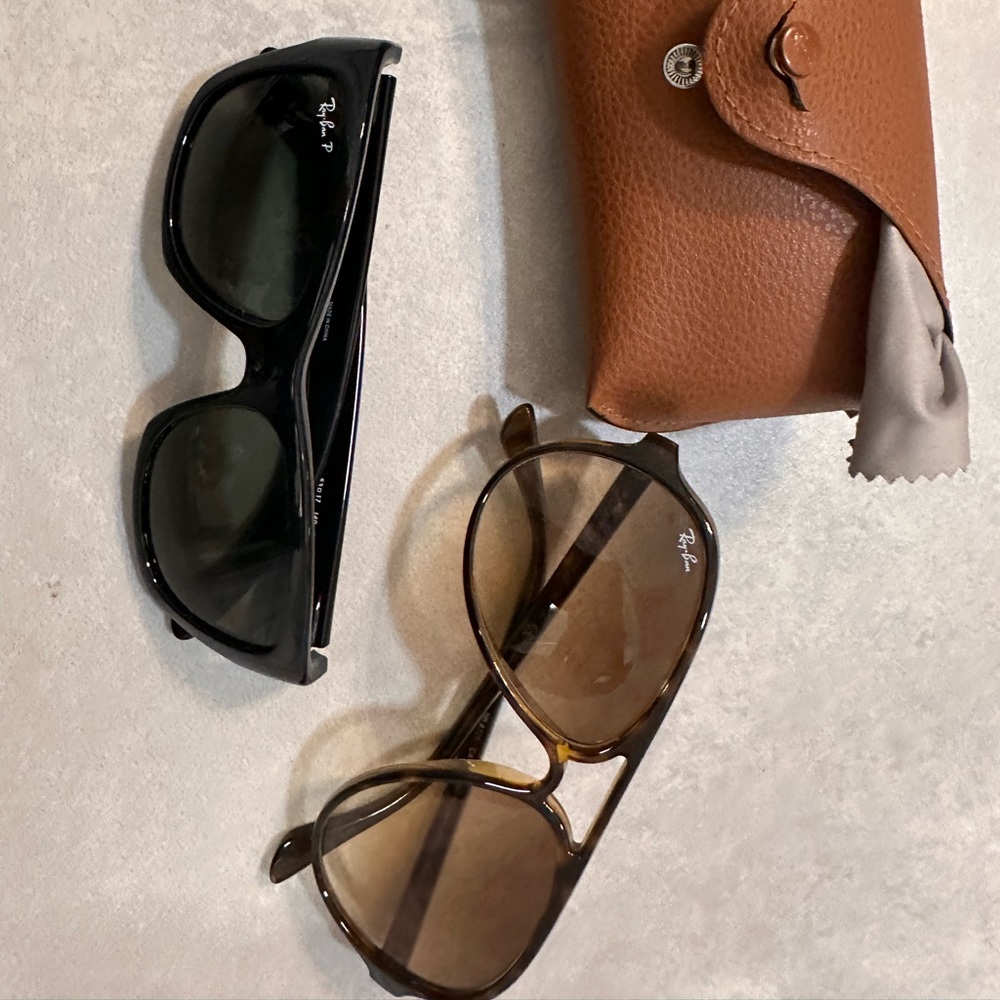 Brown ray bands